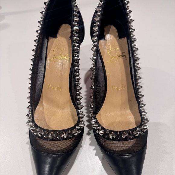 Louboutin - Picture 3 of 5